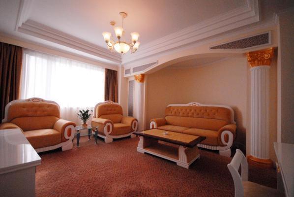 Peach Blossom Castle Hotel เซี่ยงไฮ้ ห้อง รูปภาพ