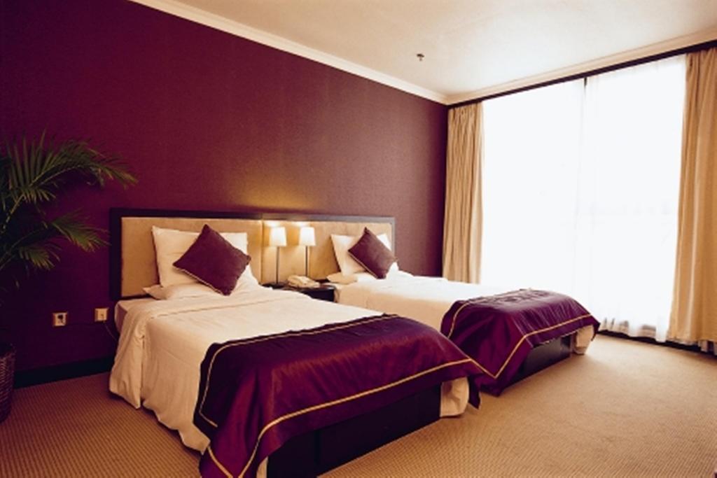 Peach Blossom Castle Hotel เซี่ยงไฮ้ ภายนอก รูปภาพ